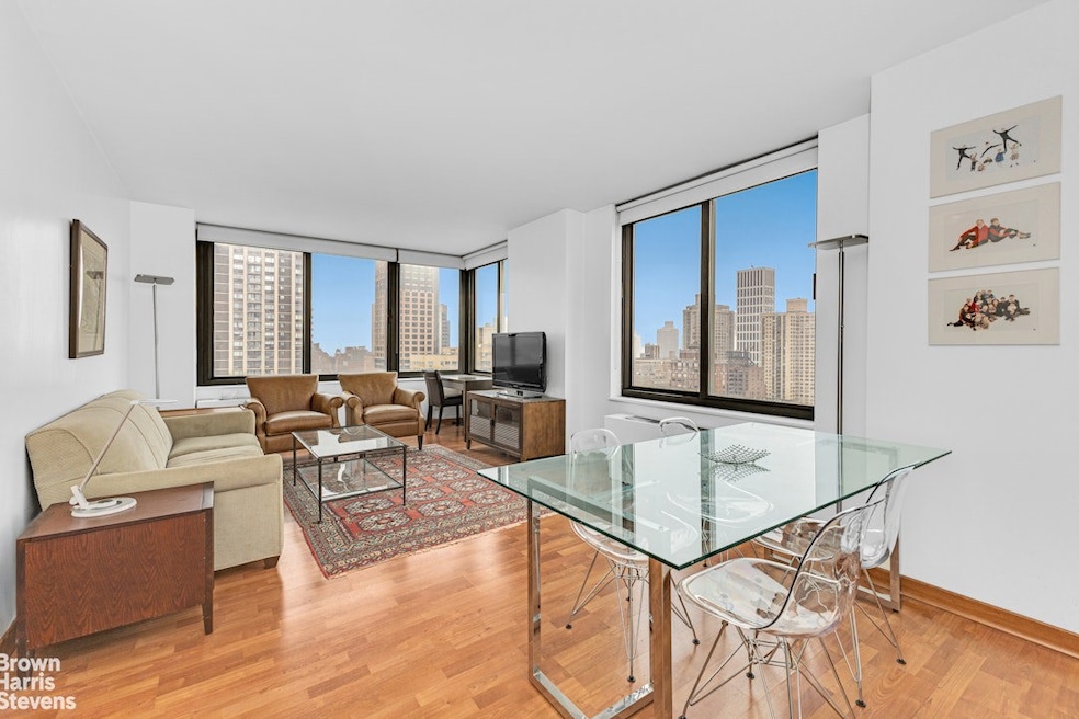 Sold $833,000 • Co-Listing Agent