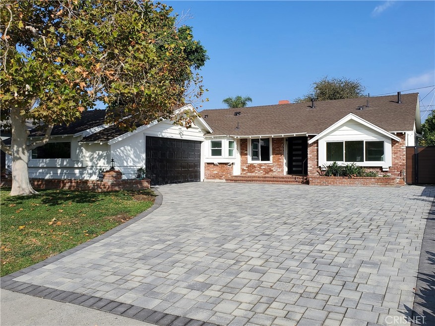 Sold $1,070,000 • Co-Listing Agent