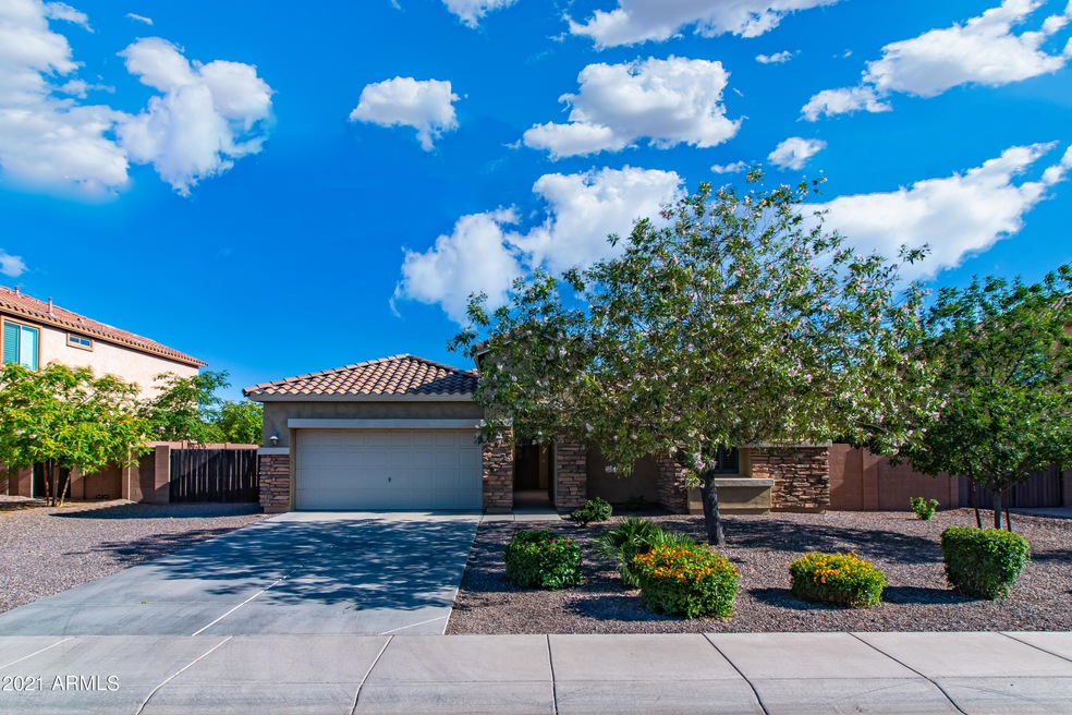 11135 E Roselle Ave (4 of 57)