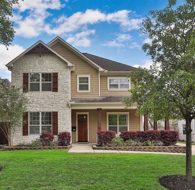 1239 Chamboard Ln, Houston, TX 77018 - photo 1