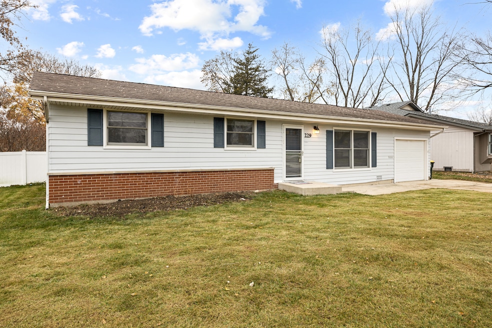Pending $319,900 • Co-Listing Agent