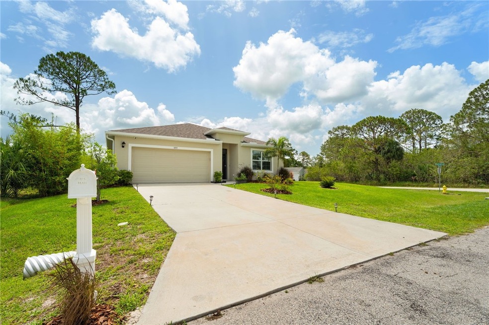 For Sale $364,900 • Co-Listing Agent