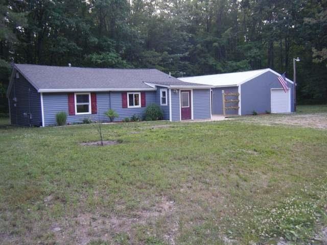 3924 Ward Rd, Beaverton, MI 48612 - photo 1