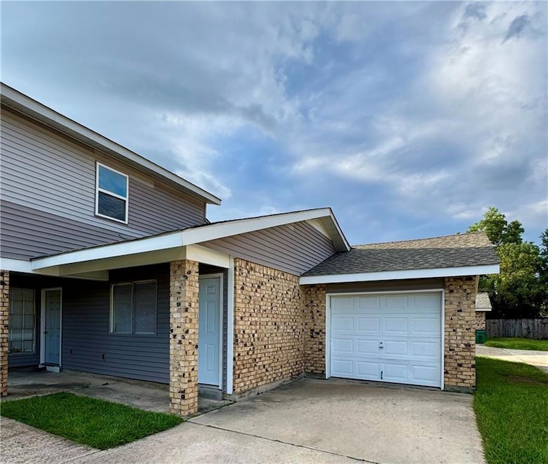 201 Bayonne Dr unit B, La Place, LA 70068 - photo 1