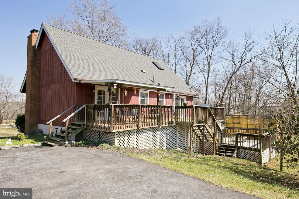 442 Mission Ln, Bunker Hill, WV 25413 - photo 1