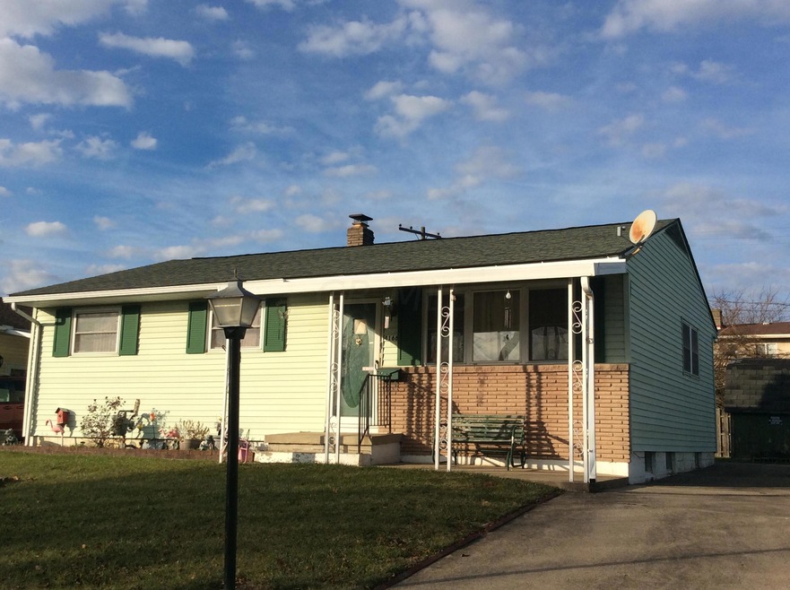 4166 Dixie Ct, Columbus, OH 43228 - photo 1