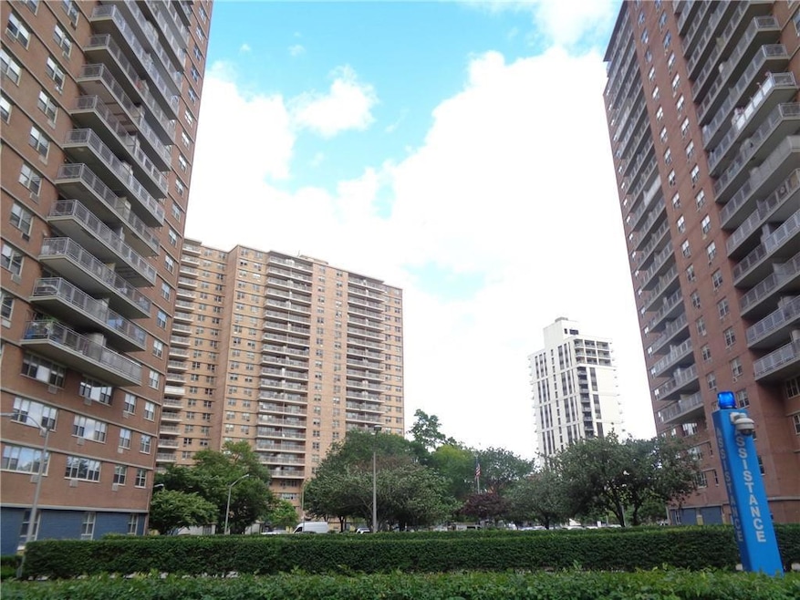 Trump Village unit 14F, Brooklyn, NY 11224 - photo 1