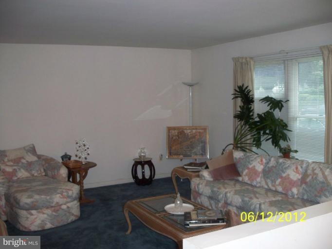 4300 Fairview Ave, Baltimore, MD 21216 - photo 1