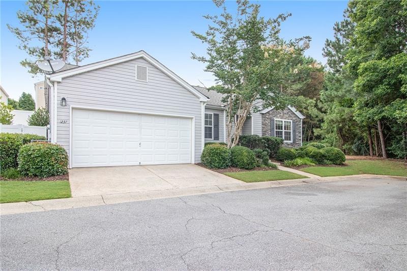 1237 W Oaks Way, Woodstock, GA 30188 - photo 1