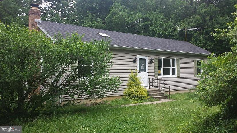 9729 Fairlee Rd, Chestertown, MD 21620 - photo 1