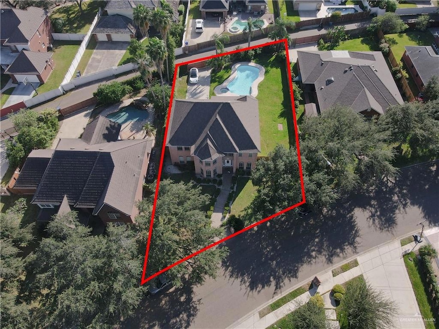 112 E Zenaida Ave, McAllen, TX 78504 - photo 1