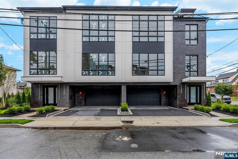 For Rent $8,499/month