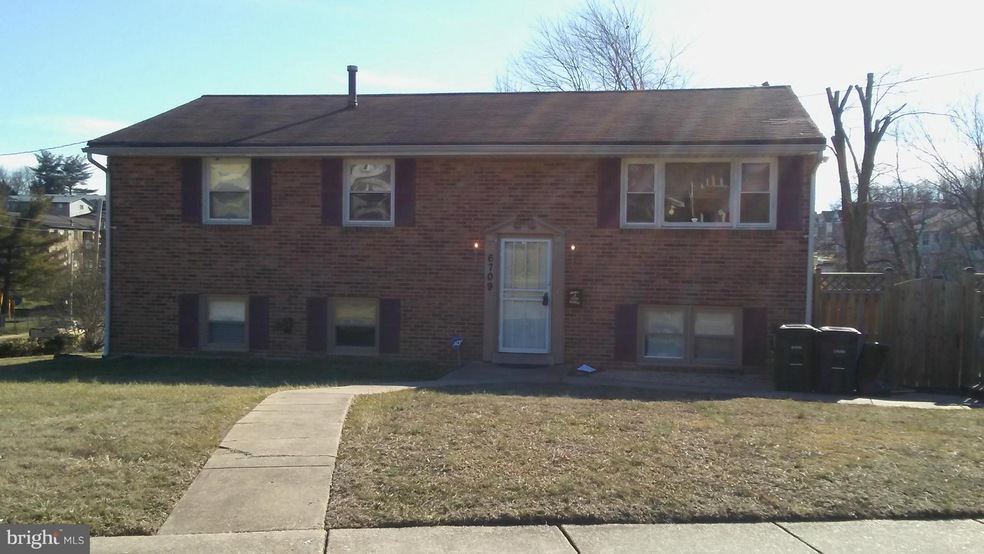 6709 Calmos St, Capitol Heights, MD 20743 - photo 1