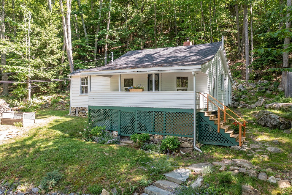 391 Hosmer Pond Rd, Camden, ME 04843 - photo 1