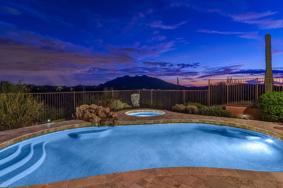 NIGHT POOL 2