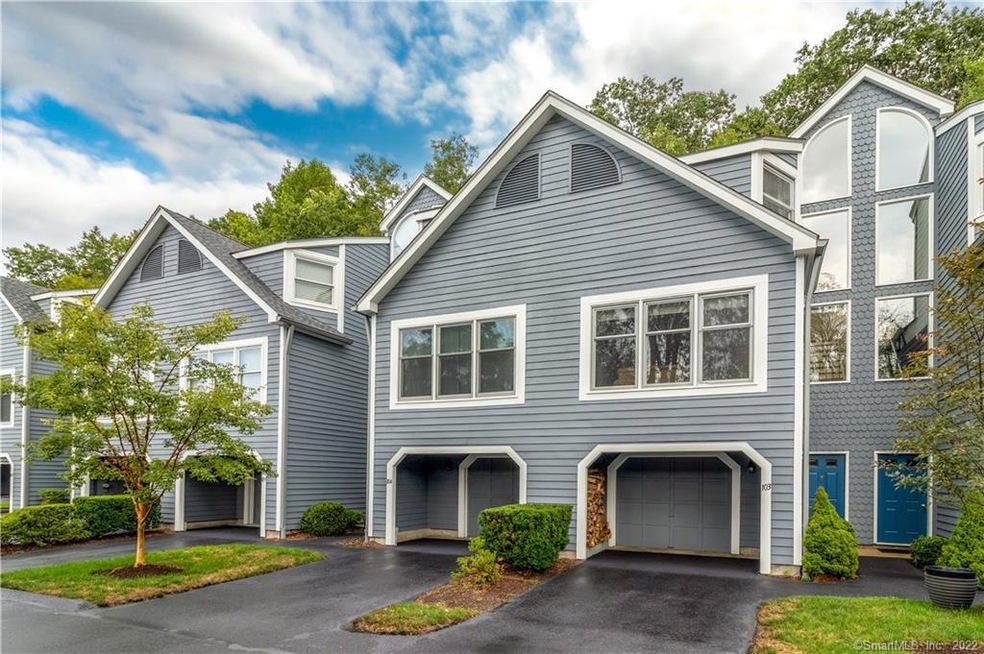 103 Fawn Ridge Ln unit 103, Norwalk, CT 06851 - photo 1