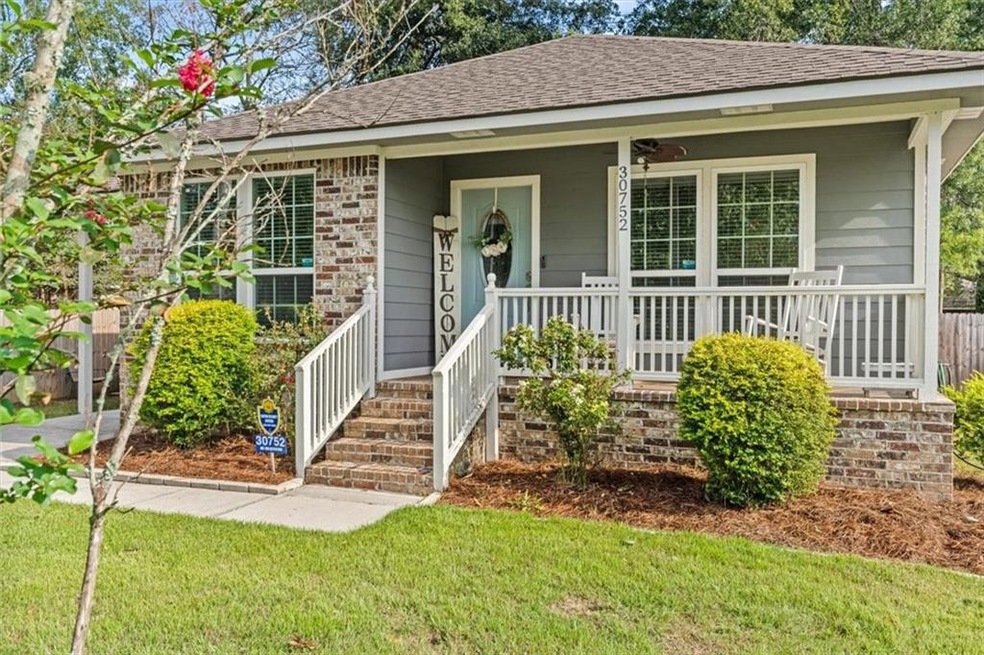 30752 Arlington Dr, Denham Springs, LA 70726