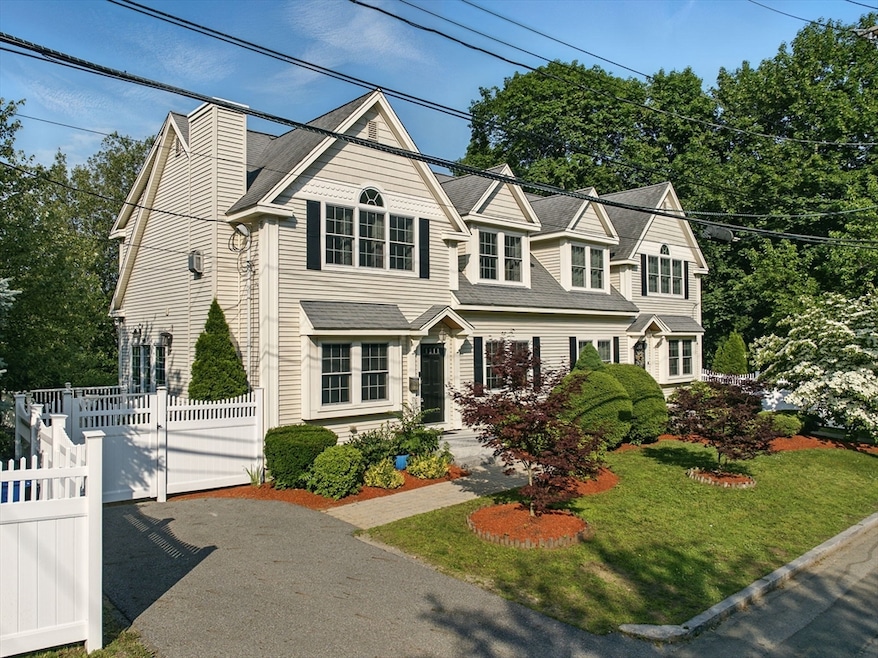 2 John St, Reading, MA 01867 - photo 1