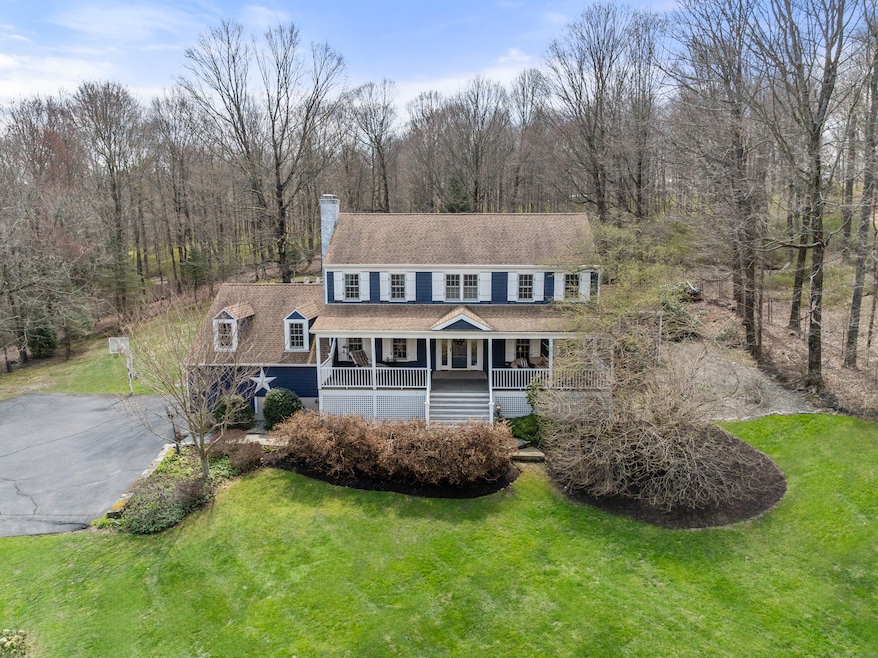 58 Deacon Abbott Rd, Redding, CT 06896 - photo 1