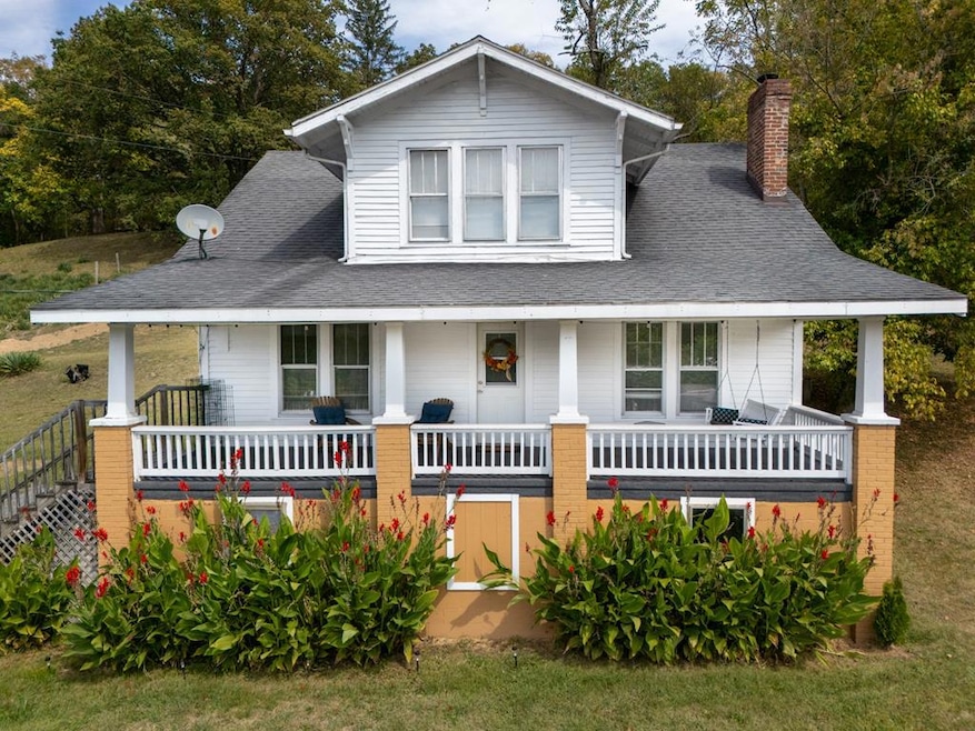 3977 State Highway 3, Hinton, WV 25951 - photo 1