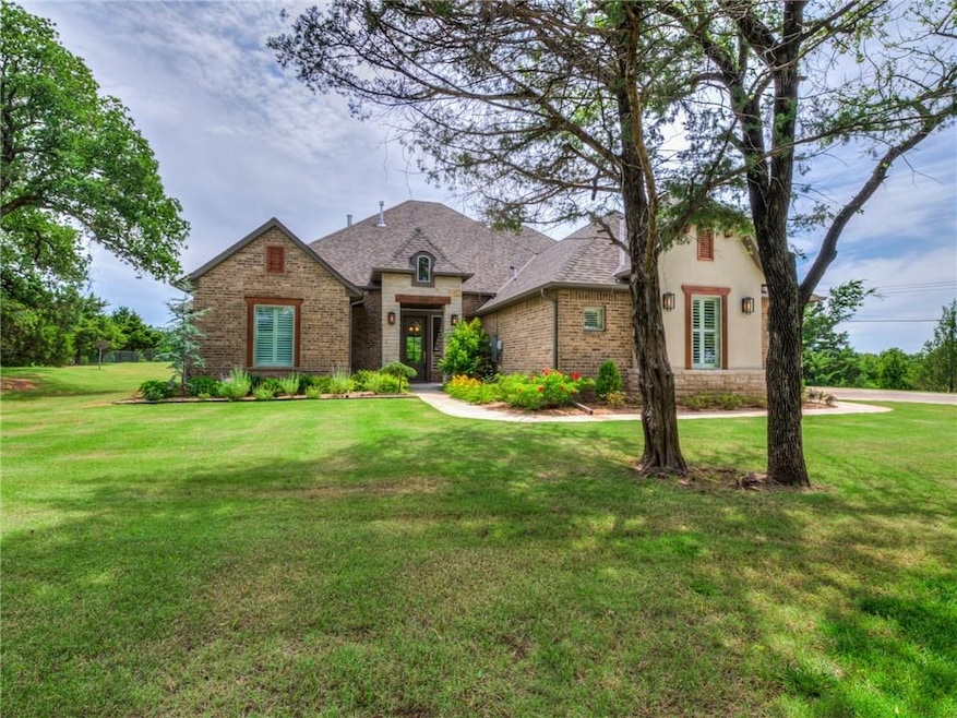 2290 Arbor Valley Dr, Edmond, OK 73025 - photo 1