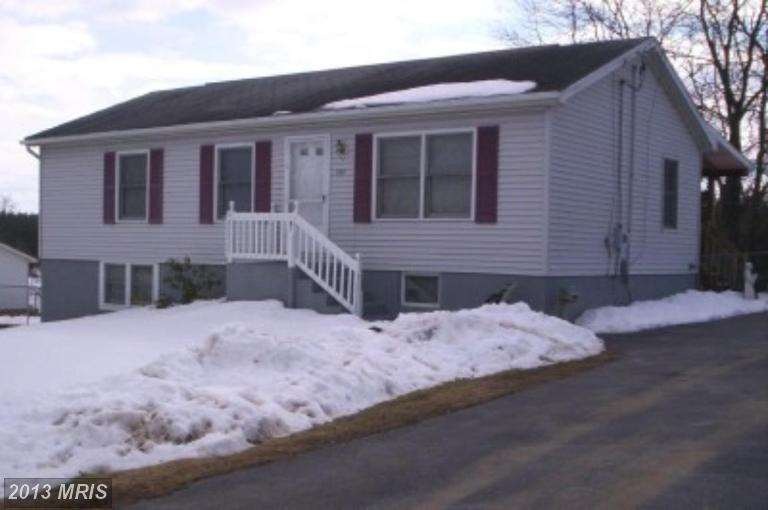 155 Jason Way, Bunker Hill, WV 25413 - photo 1