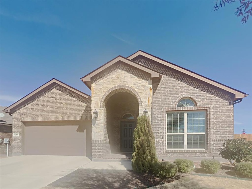 1200 Ashley Dr, Weatherford, TX 76087 - photo 1