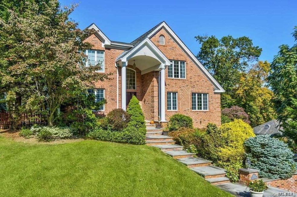 unlisted-address, Manhasset, NY 11030 - photo 1