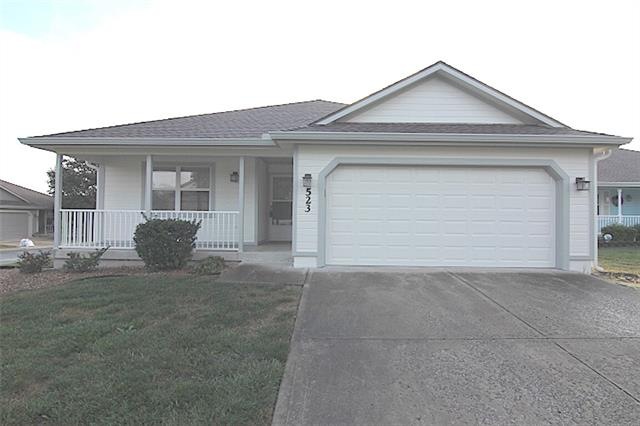 523 S Saturn Dr, Raymore, MO 64083 - photo 1