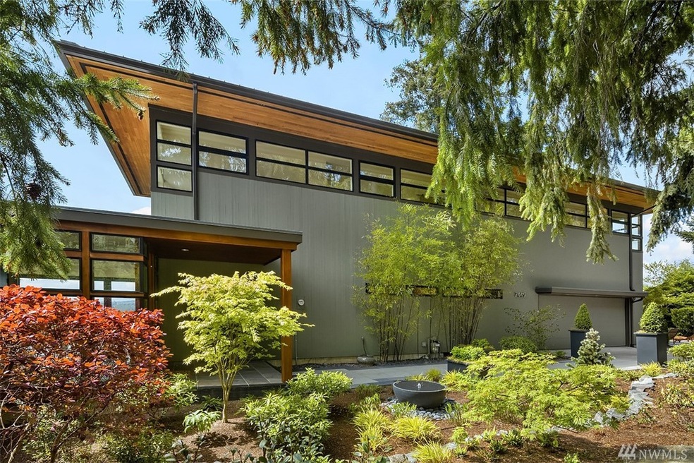 7449 W Mercer Way, Mercer Island, WA 98040 - photo 1