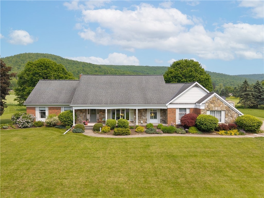Pending $359,900