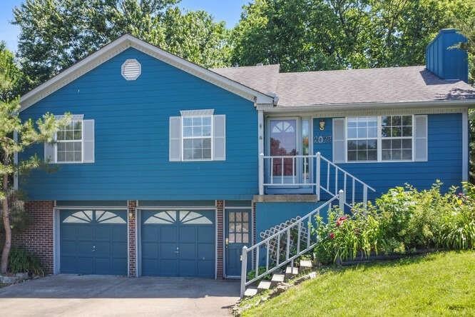 Sold • Co-Listing Agent