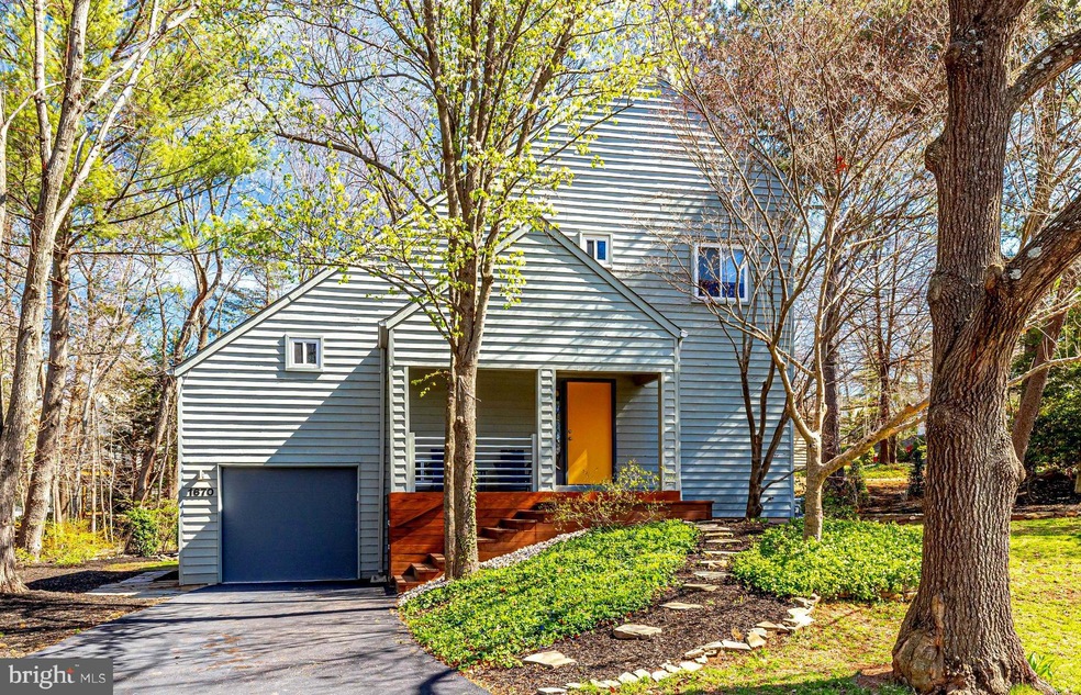 1670 Cedar Hollow Way, Reston, VA 20194 - photo 1