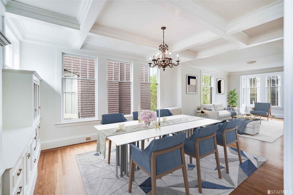 Virtual Staged Dining Room