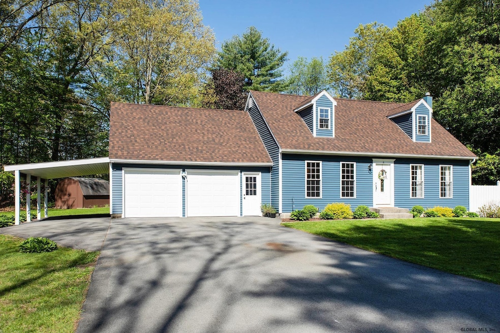 6 Christina Ct, Saratoga Springs, NY 12866 - photo 1