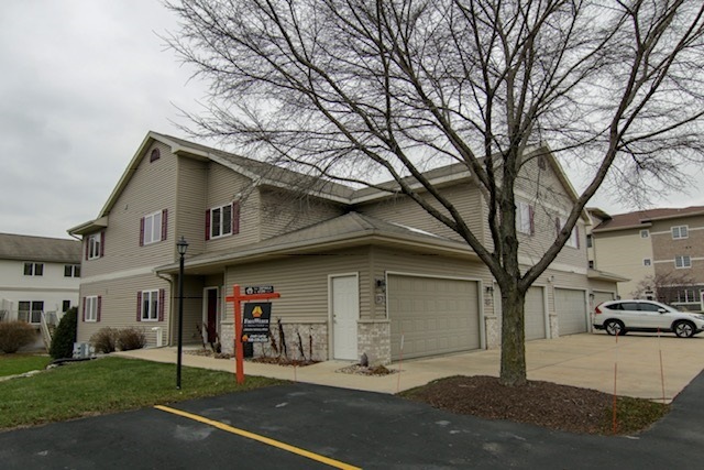 126 Elliott Ln, Oregon, WI 53575 - photo 1