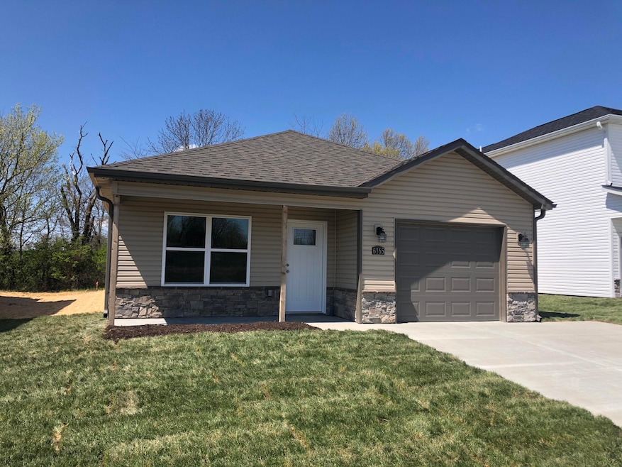 For Rent $1,600/month