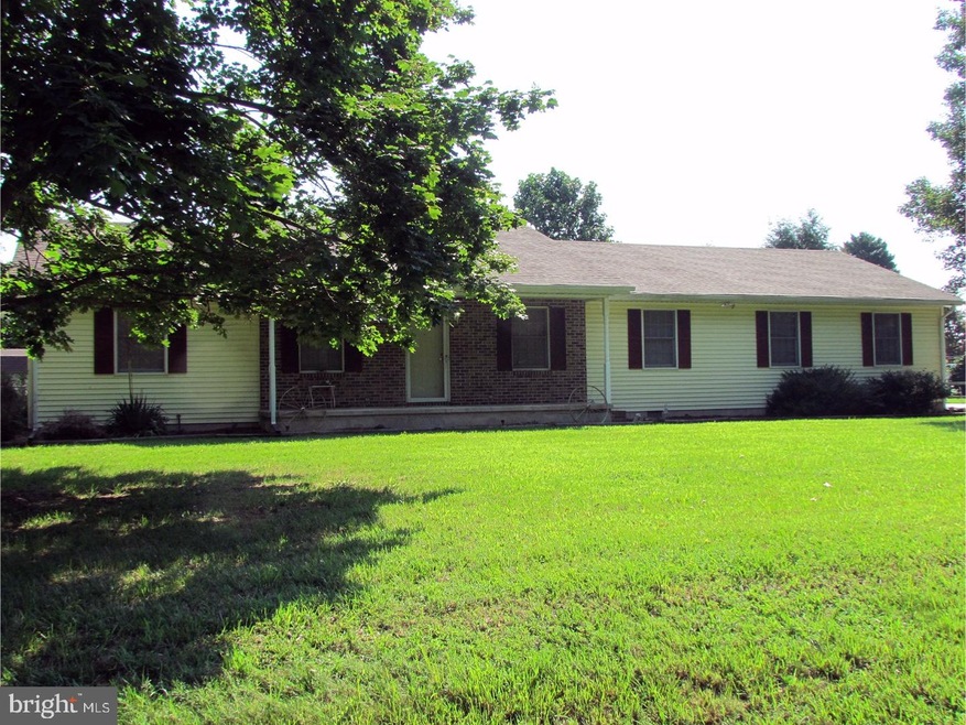 368 Old Airport Rd, Harrington, DE 19952 - photo 1
