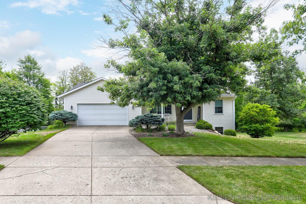1-web-or-mls-226 Apollo Pl Wayland-1