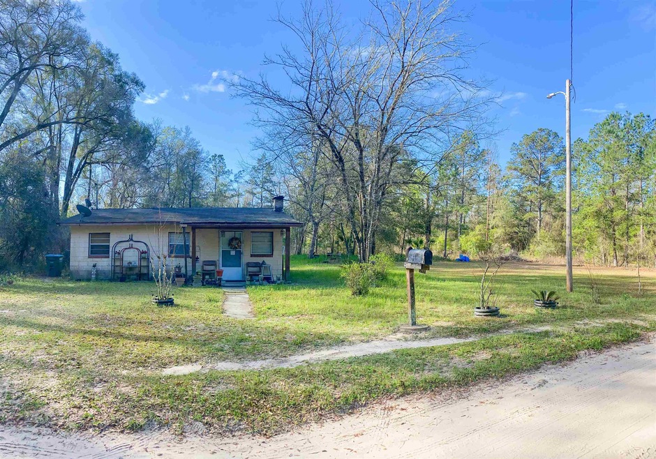249 Brown Donaldson Rd, Crawfordville, FL 32327 - photo 1