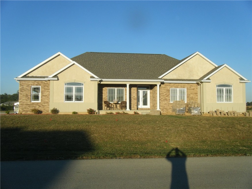 17000 Deer Creek Dr, Effingham, IL 62401 - photo 1