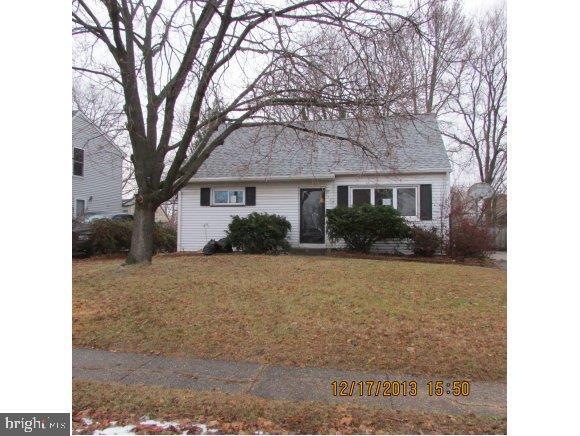 607 Smith Ln, Mount Holly, NJ 08060 - photo 1