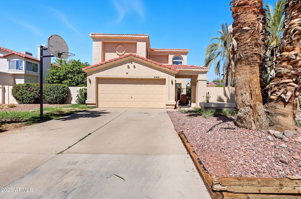 Under Contract $400,000