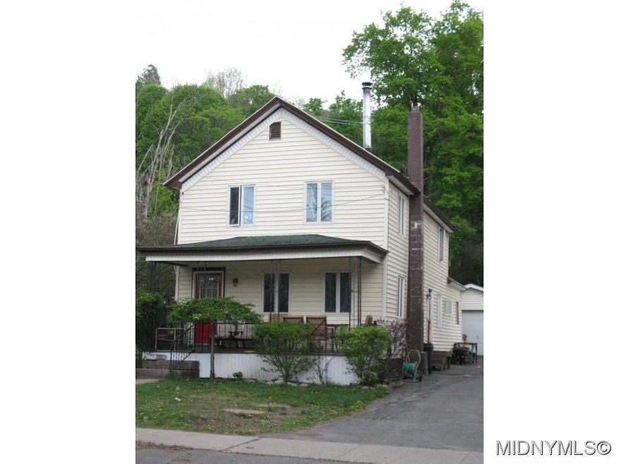 233 Main St