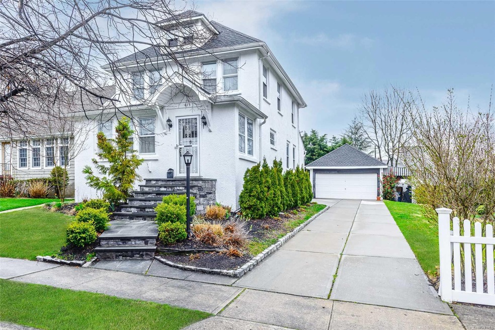 415 Mildred St, Oceanside, NY 11572 - photo 1