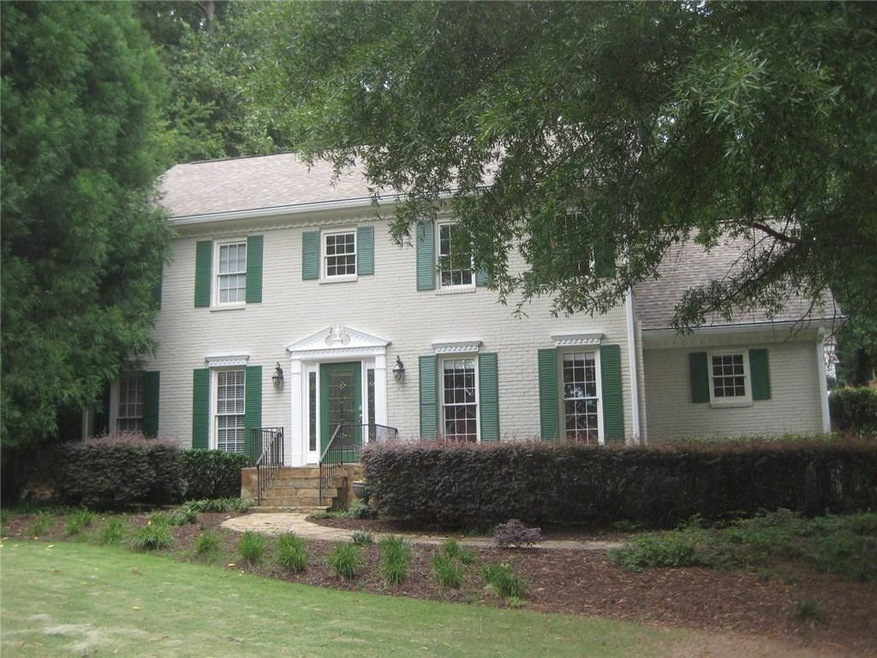 Front view of the house.