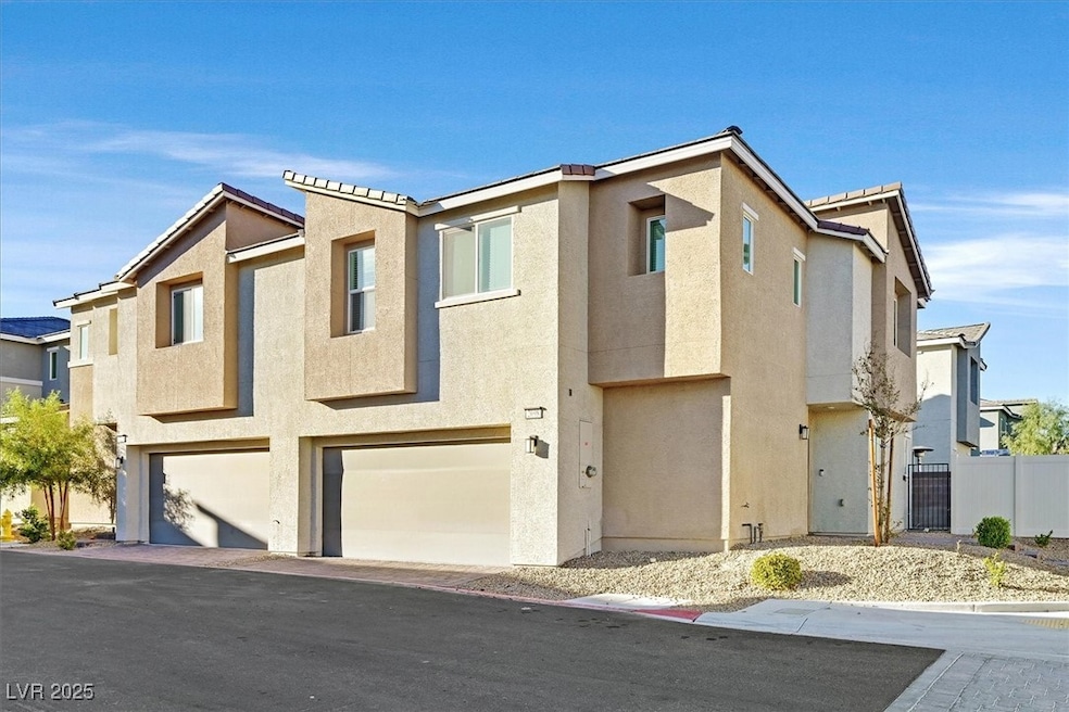 For Rent $1,965/month