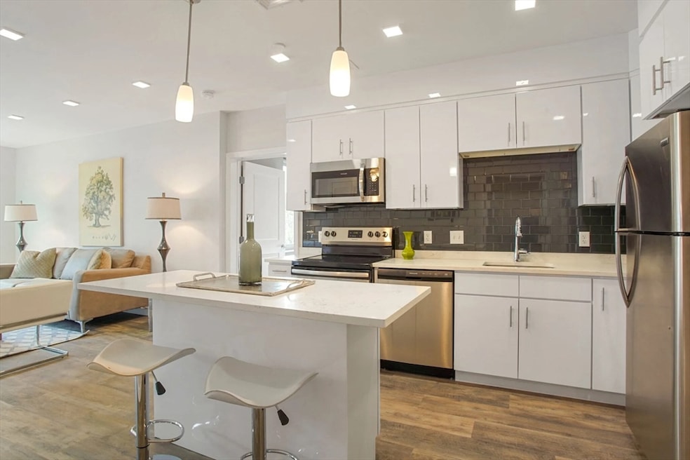 10 Essex St unit 502, Cambridge, MA 02139 - photo 1