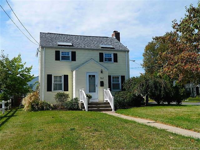 767 Quaker Ln S, West Hartford, CT 06110 - photo 1