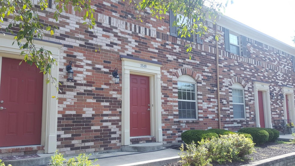 2548 Exterior